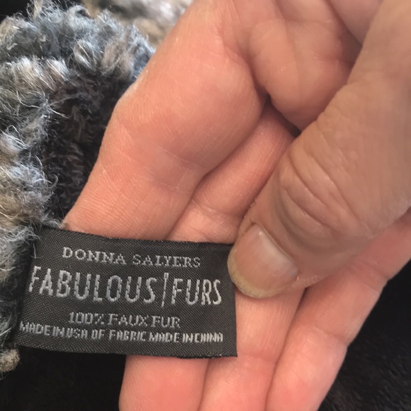 Fabulous Furs by Donna Salyers Faux Fur Shawl Collar Wrap Stole EUC - Picture 2 of 7